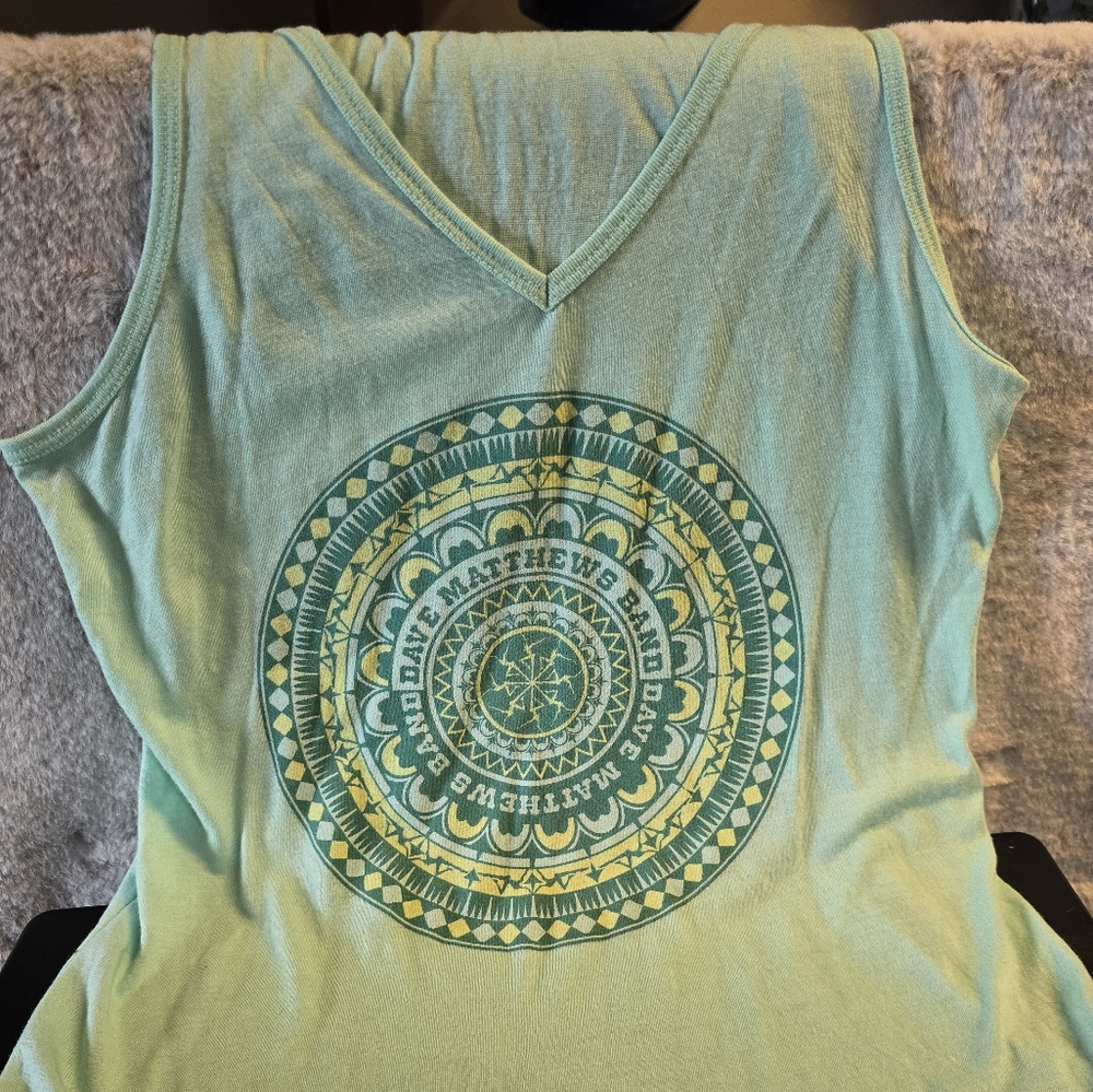 Green Graphic Sleeveless Tank Top